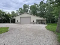 Steve’s Barn Lodge, Detroit River/Lake Erie Hotels in Huron Charter Township