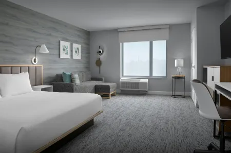 TownePlace Suites Fort Myers Gulf Coast Отели рядом с достопримечательностью «Галф Кост Таун Сентер»