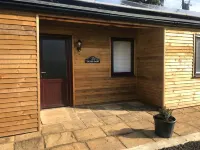 White Owl Barn - A custom built self-catering property with a beautiful view
