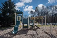 Townhouse with great value Hotels in Garrisonville