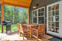 Experience Luxury & Adventure: New 2BR/Loft Near Burke Ski Mtn & Kingdom Trails!