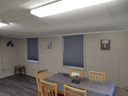 D and T Retreat. Beautiful home near lake Ouachita, hiking, crystal mines.