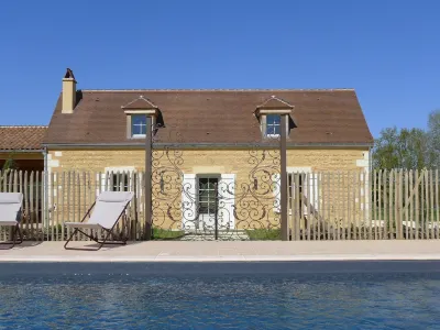 Lovely Cottage Hôtels à proximité de : ALSH PRIGONRIEUX