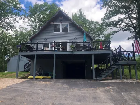 Very Spacious 3 Bedroom Family Owned Home. the Summer and Winter Fun is Endless!