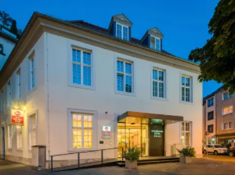 โรงแรมเบสท์เวสเทิร์นพลัส ซตัดท์ปาเลส์