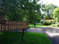 Vacation apartment on the edge of the forest with telephone and internet Hotels in Tabarz