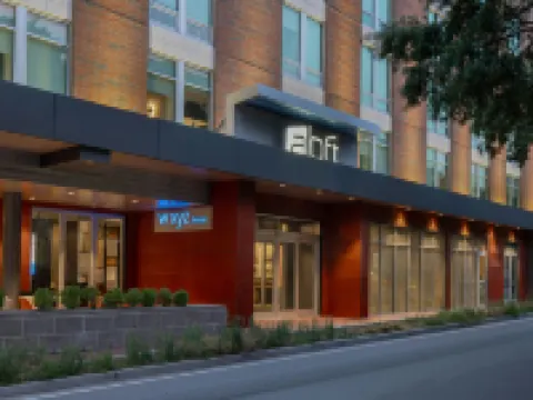 Aloft Savannah Downtown Historic District Hotels in Savannah