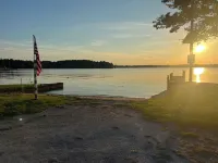 Stylish and Simplistic 1-Bedroom, 2-bathroom apartment at Locklairs Landing. Hotels in Berkeley County