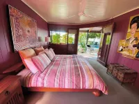 NEAR MONTVILLE ... LATE CHECK-OUT ON SUNDAYS OF 5pm ... when booking a weekend