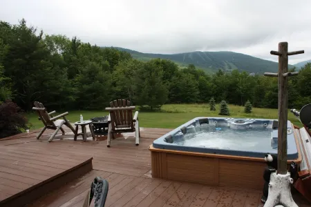 'Sundance Vistas - Log Home ' - 2 Miles From Windham Ski Mountain