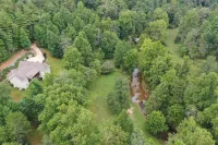 Explore, Relax: Mountain House, Yahoola Creek, Cherokee Forest