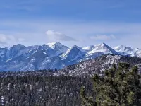 Majestic Mountaintop Retreat! Luxury in a serene setting All seasons family fun