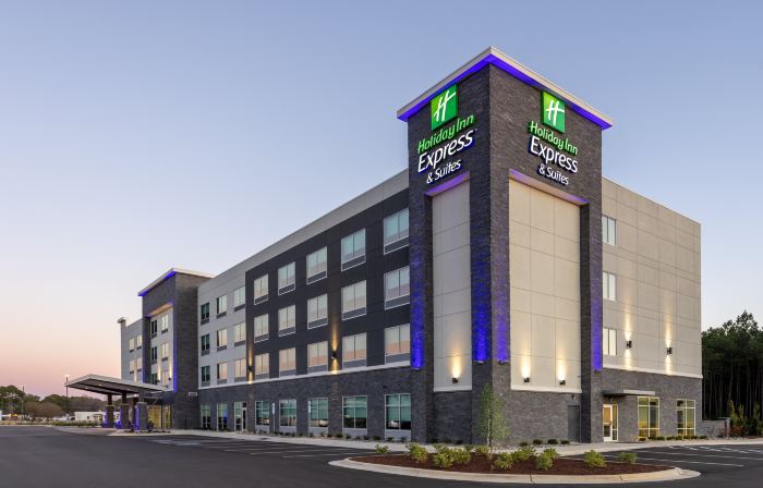 Holiday Inn Express & Suites BENSON by IHG