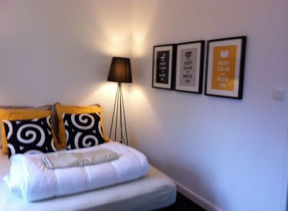 Apartment overlooking the port in the heart of Granville