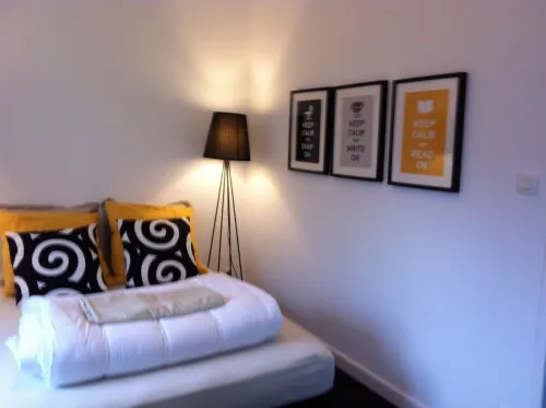 Apartment overlooking the port in the heart of Granville - พร้อมWifi