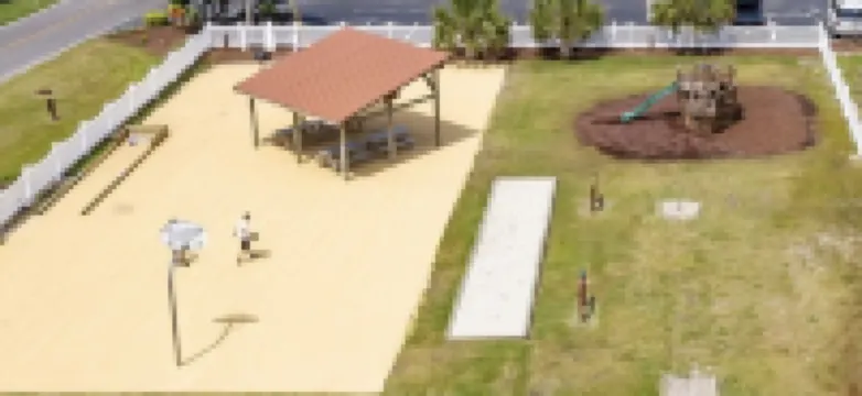 Sun-Sational , OCEAN FRONT, ALL LINENS included, POOL, Private Screen Porch