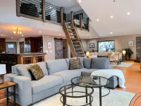 Jeremys Mountain Chalet @jeremysmountainchalet