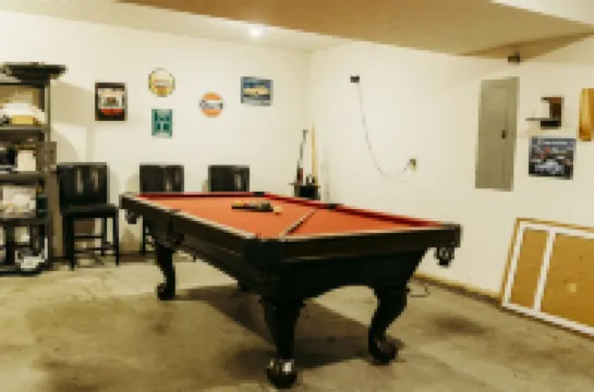 Ark Encounter Oasis--4 bedrooms, 3 full baths, 5 minutes to Ark Hotels in Dry Ridge