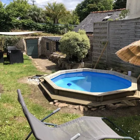 Charming little house 800m from the seaside