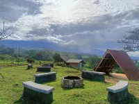 Bukit Layangan Ciater Hotel di Jalancagak