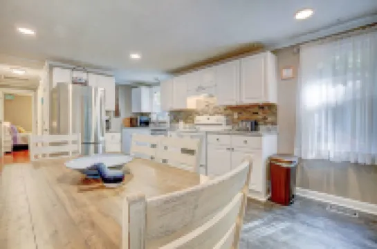 Sweet Bamboo Beach Cottage