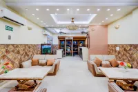 Atlanta at New Delhi Train Station - Hostel