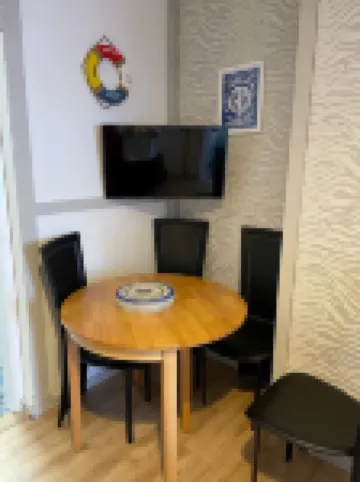 "The Eastbourne" Pet Friendly Seafront Apartment