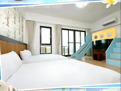 Meet Love at Pacific Ocean Turtle Island Bed and Breakfast Hotels near 401 Highland