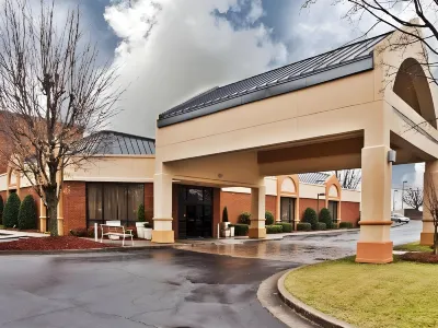 Ramada by Wyndham Gainesville Hotels in Gainesville
