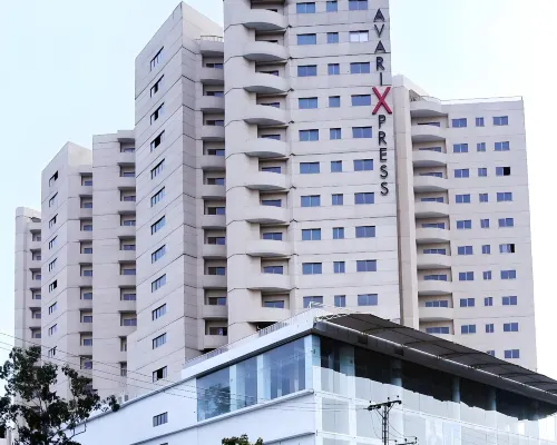 Avari Xpress Gulberg Hotels in Lahore