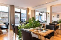 Uno Hotel Posthof Saarlouis - Desayuno