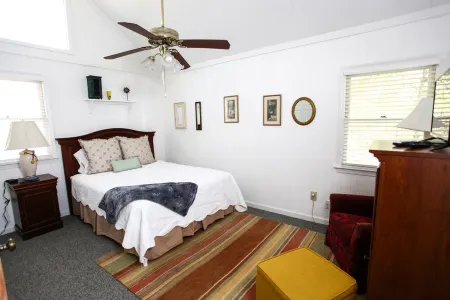 "The Twisted Branch" lodge at Bent Tree