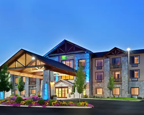 Holiday Inn Express & Suites CHENEY by IHG Hotels in Spokane County
