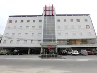 Cititel Hotel Pekanbaru Hotels near Irvan Aquarium