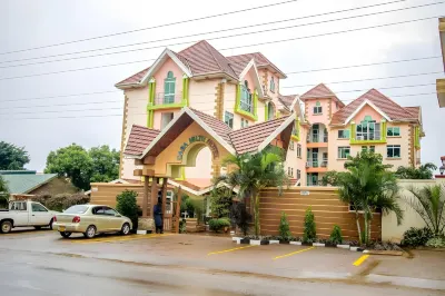 Casa Miltu Hotel Hotels near TLG HARDWARE