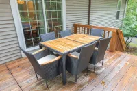 Poconos Oasis with hot tub, Game RM, & Fire pit. 8 min from Bushkill & Shawnee