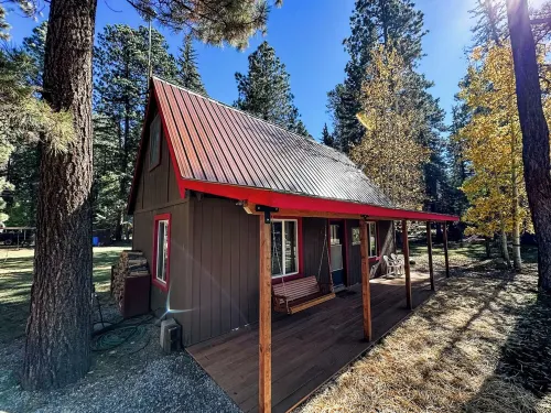 Croll Cabins-DeSpain Schoolhouse-#1 on Vallecito Lake. Newly Renovated!