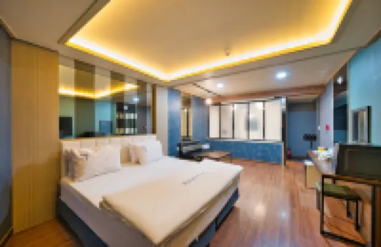 Yeongcheon CL Hotel