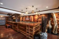 Arbor's House