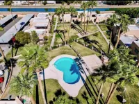 Cozy condo in Yuma!
