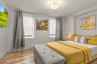 Urban Chic Apartments Near Center City Hotel di Upper Darby