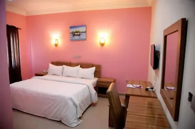 Dejoycool Hotel and Suites