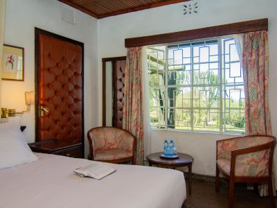 Jacaranda Lake Elementaita Lodge
