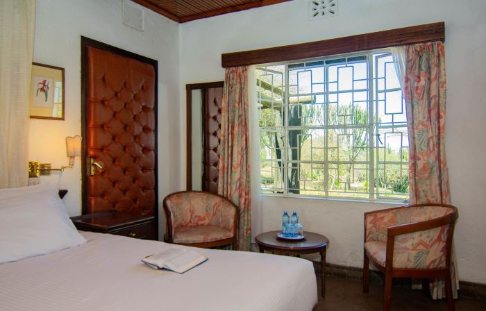 Jacaranda Lake Elementaita Lodge