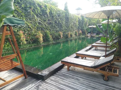 사포딜라 우붓 아궁라이 뮤지엄 주변 호텔