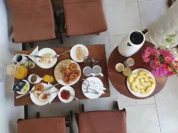 Baridi Villa - breakfast