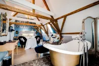 Luxury Boutique Hotel de Castillion - โรแมนติก