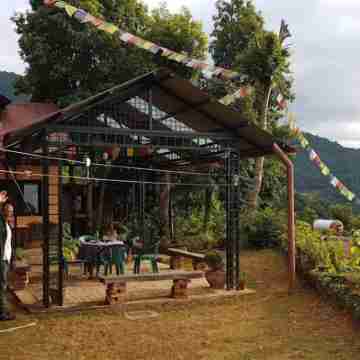 Lamatar Lodge Hotel Exterior