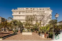 Hotiday Room Collection - Mediterranee Alassio فنادق في Laigueglia