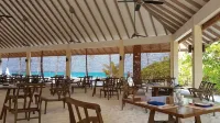 Hondaafushi Island Resort - breakfast